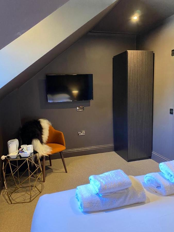 Raniven Hotel Оубън Екстериор снимка