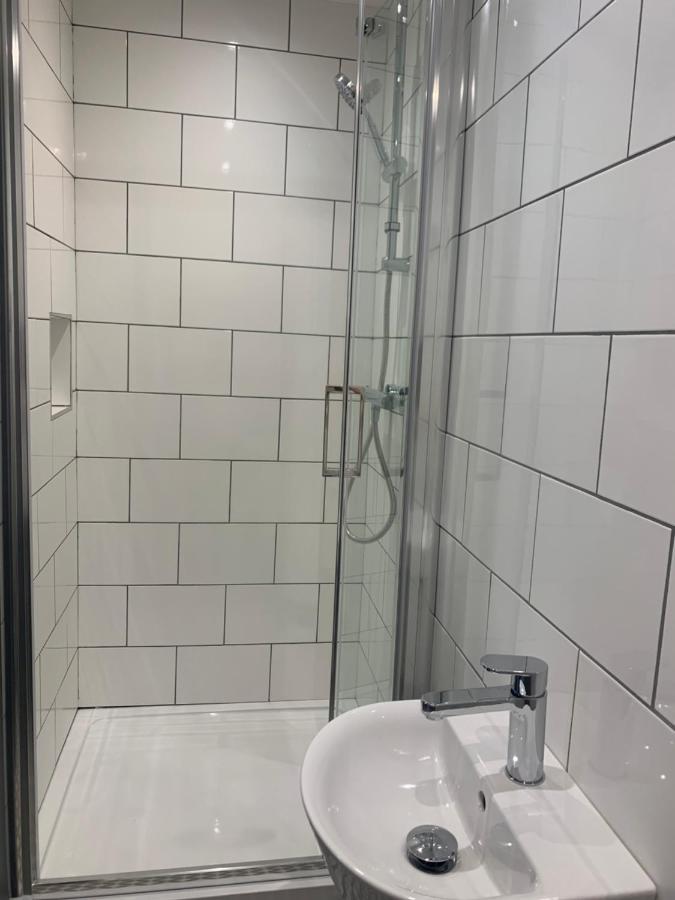Raniven Hotel Оубън Екстериор снимка