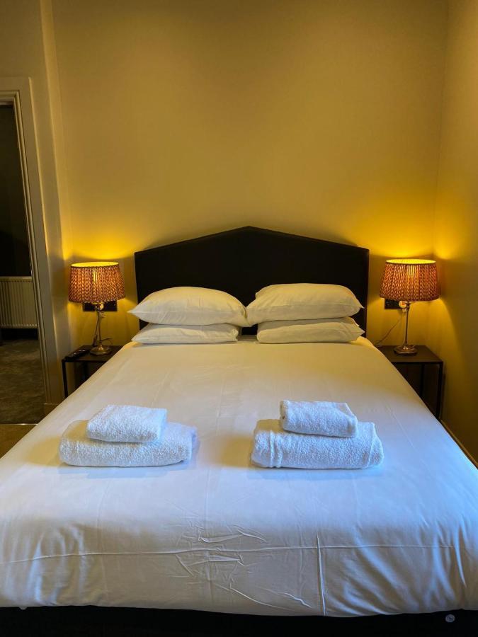 Raniven Hotel Оубън Екстериор снимка