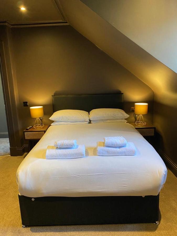 Raniven Hotel Оубън Екстериор снимка