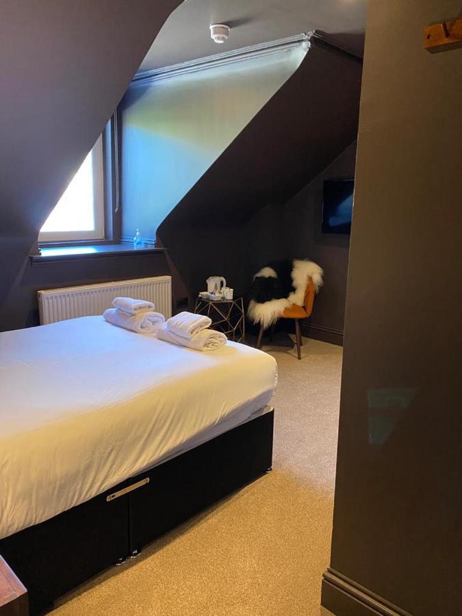 Raniven Hotel Оубън Екстериор снимка